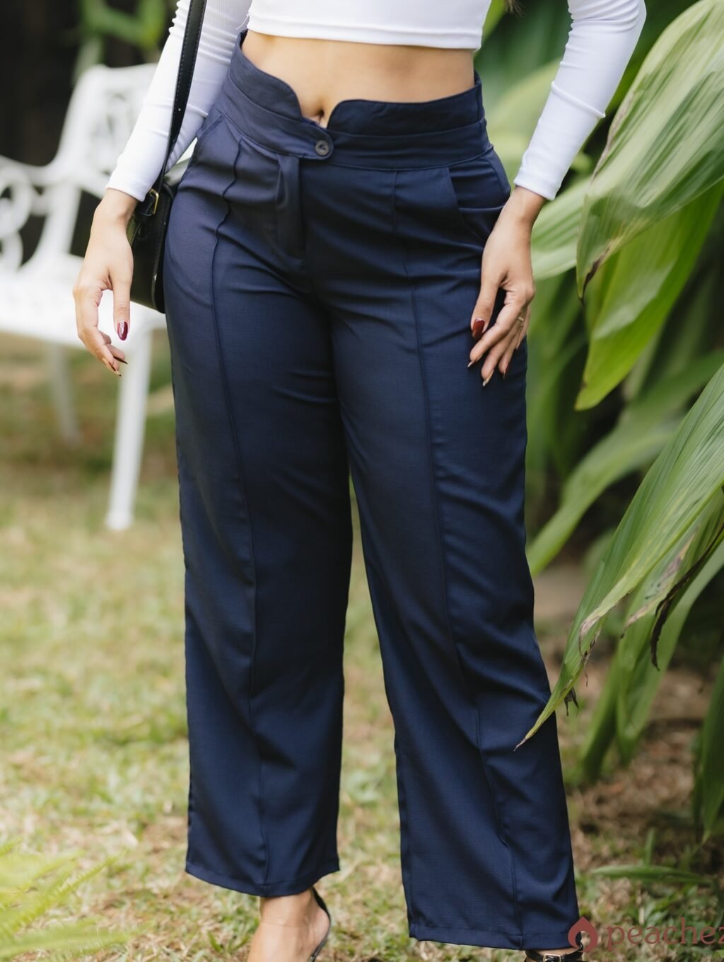 Button pocket high waist trouser