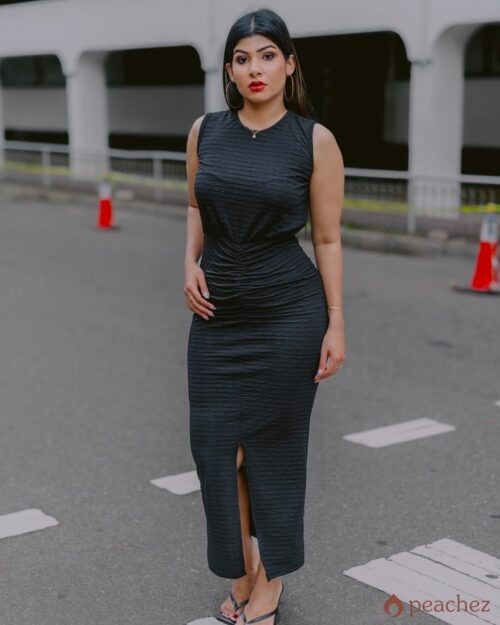 Twist split hem bodycon dress