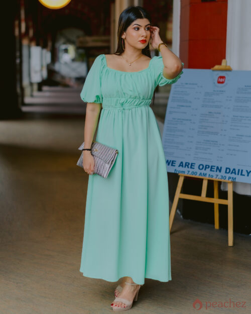 Maxi dress with baloon sleeves