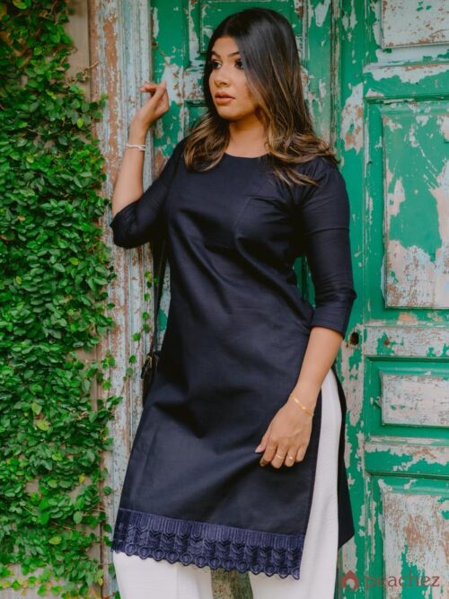 Linen long lace detailed kurtha