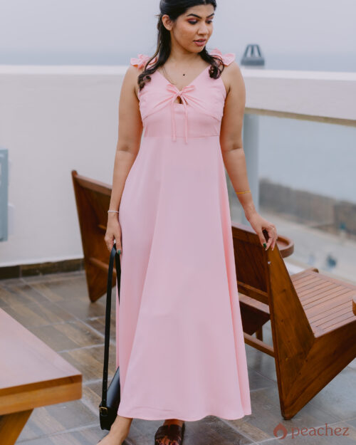 Midi dress with scallop trims