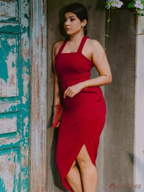 Solid ruched halter neck backless bodycon dress