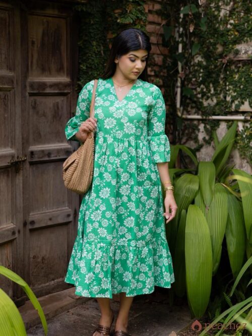 Floral v-neck long dress