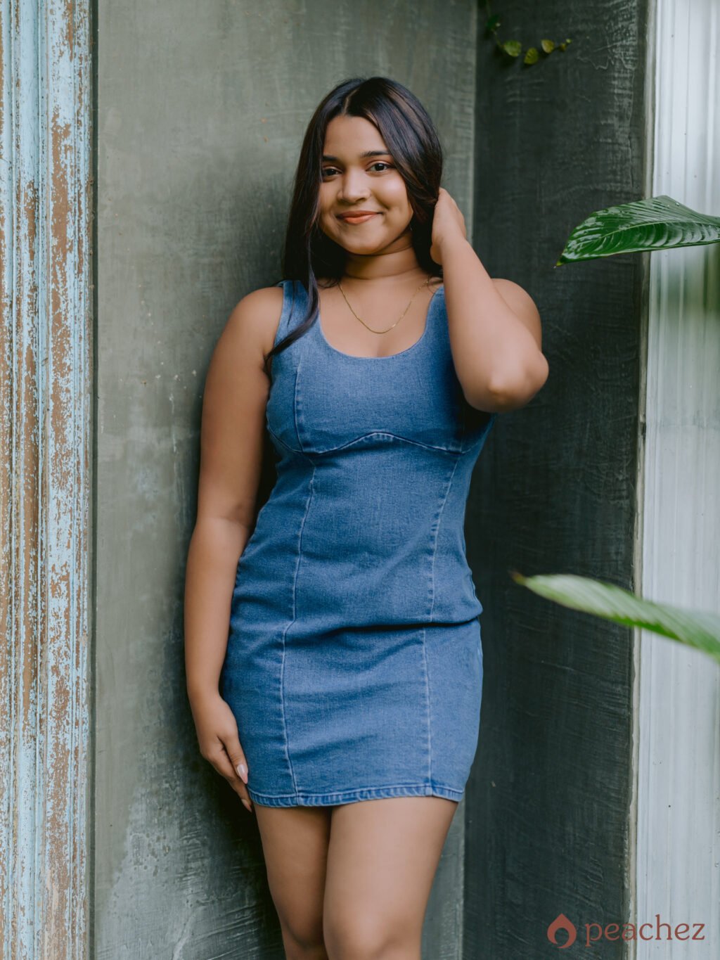 Sleeveless washed denim dress