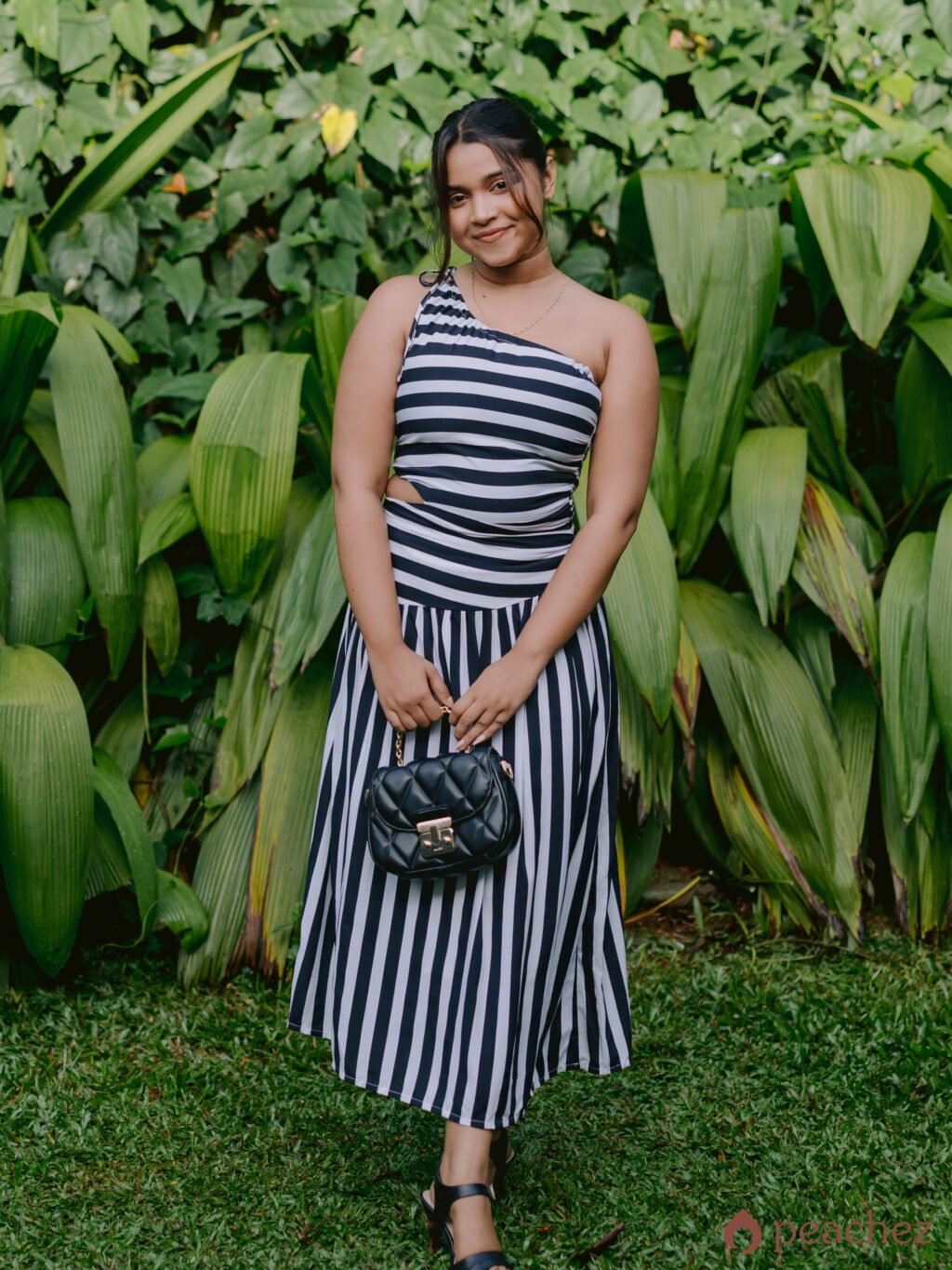 Asymmetric waist hollow a-line maxi dress